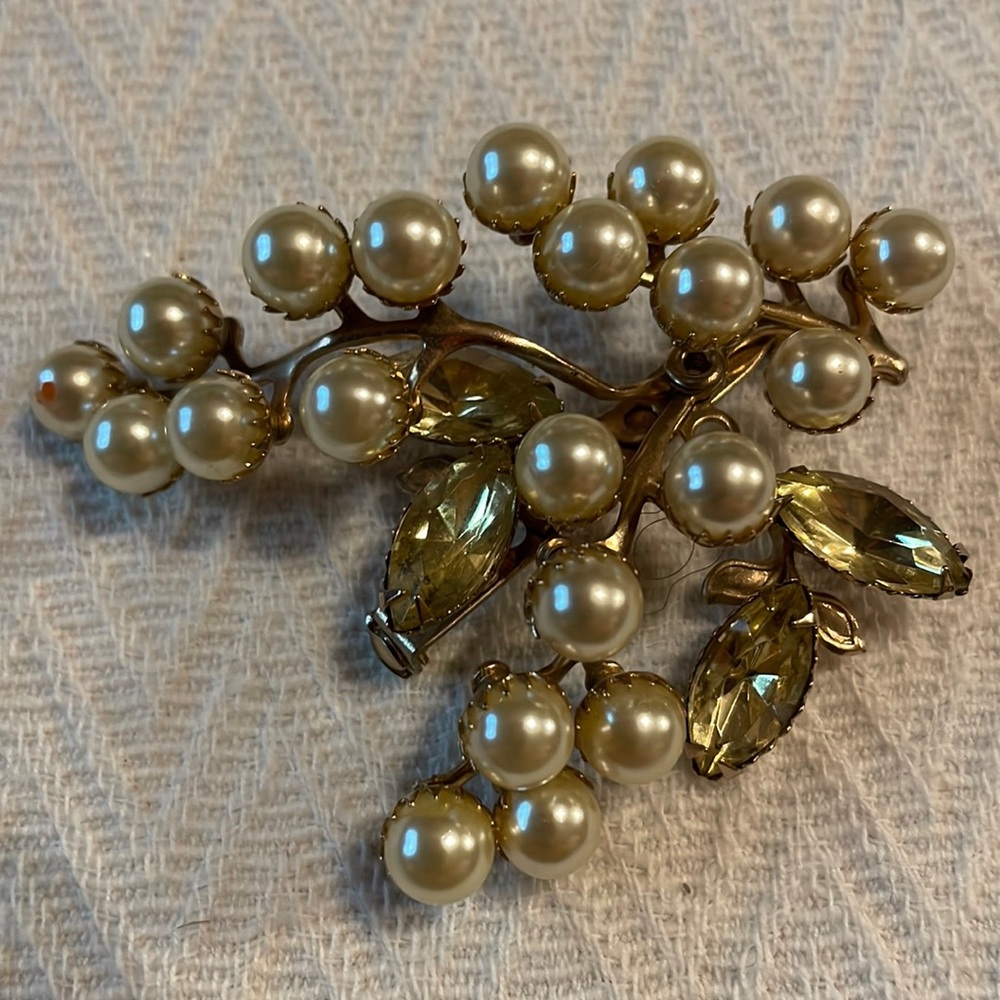 Brooch